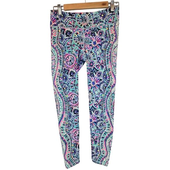 Lilly Pulitzer Pants - Lilly Pulitzer Luxletic UPF 50 weekender 24" legging mid-rise key pocket medium